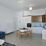 Wonderful Sea View In 031 Apartamento Sarandë